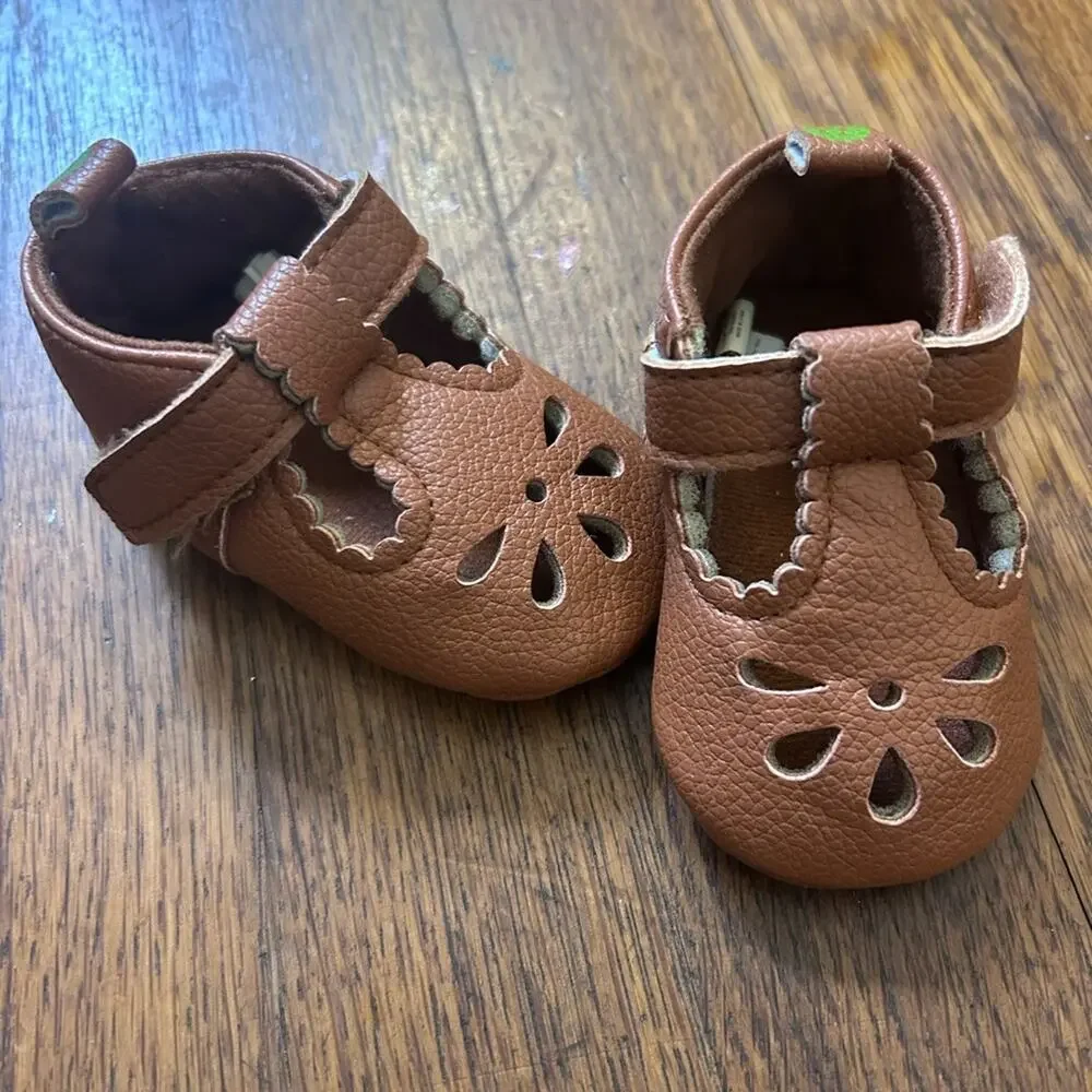 First Steps Baby Newborn 0-3 3-6 months Brown & Black Shoes 2 Pair Lot